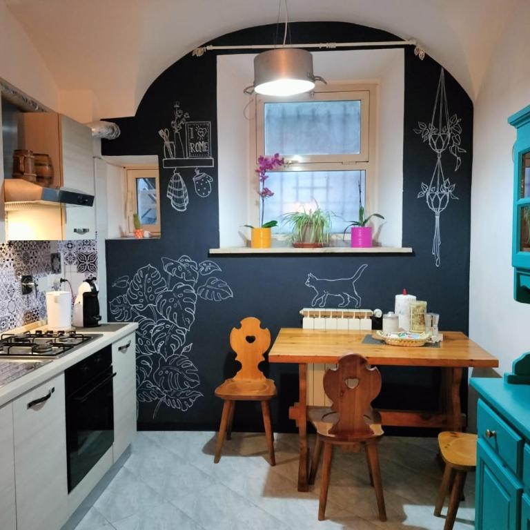 I Colori di Nini Vacanza a Trastevere - Two-Bedroom Apartment - 3