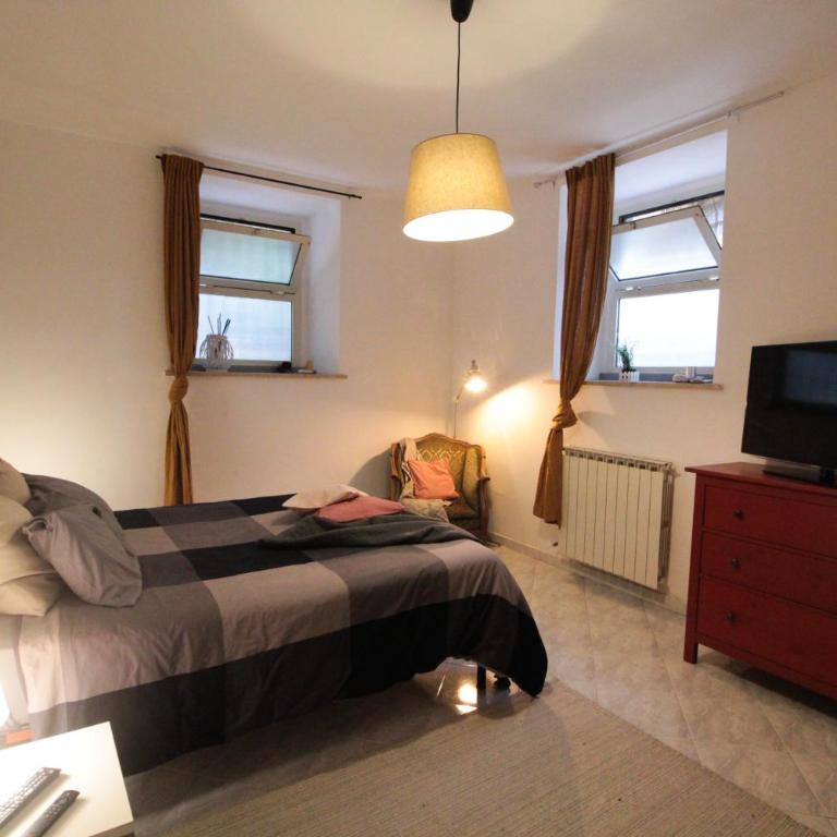 I Colori di Nini Vacanza a Trastevere - Two-Bedroom Apartment - 21