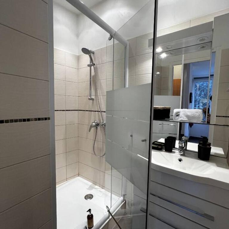 Appartement - Cannes vieille ville - Le Suquet - Apartment mit 1 Schlafzimmer - 12