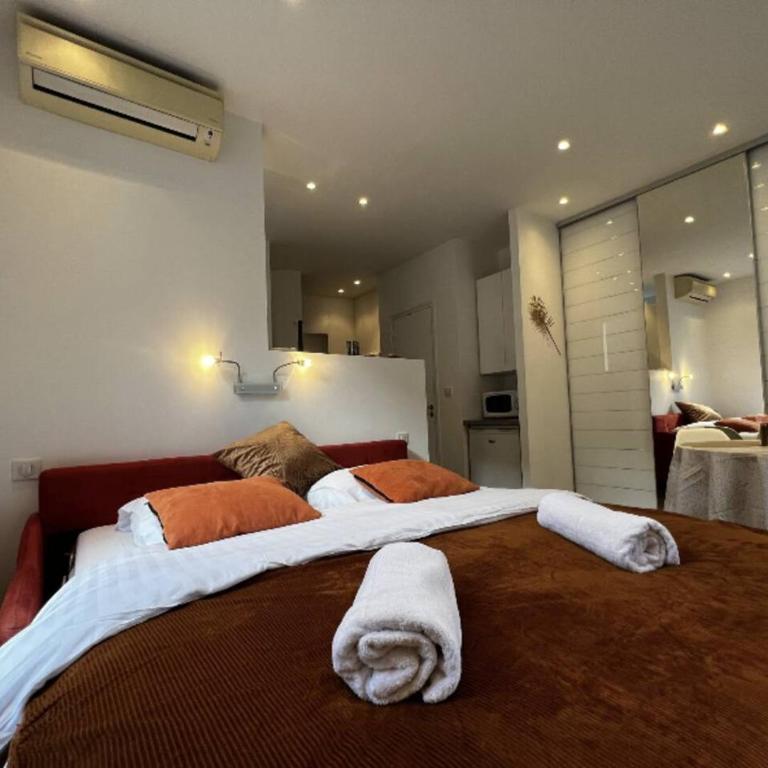 Appartement - Cannes vieille ville - Le Suquet - Apartment mit 1 Schlafzimmer - 5