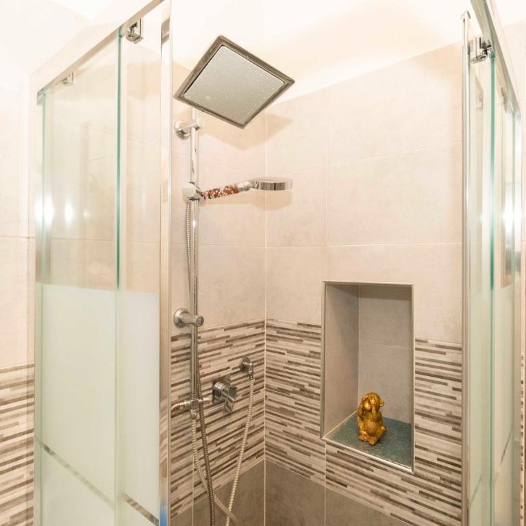 GuestHost - Parco Paradiso & MM Marche Family Apartment - One-Bedroom Apartment - 28