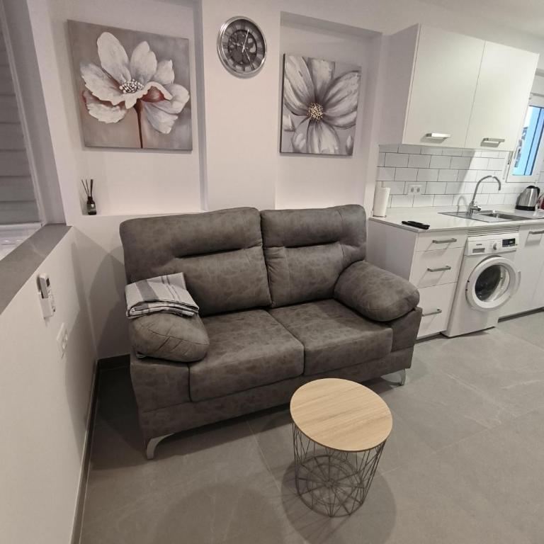 EL RINCONCITO - One-Bedroom Apartment - 10