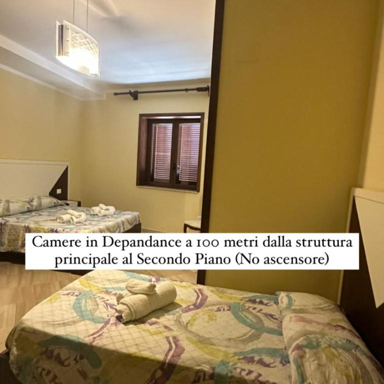 Hotel Insonnia - Camera Tripla con Bagno Privato - 1