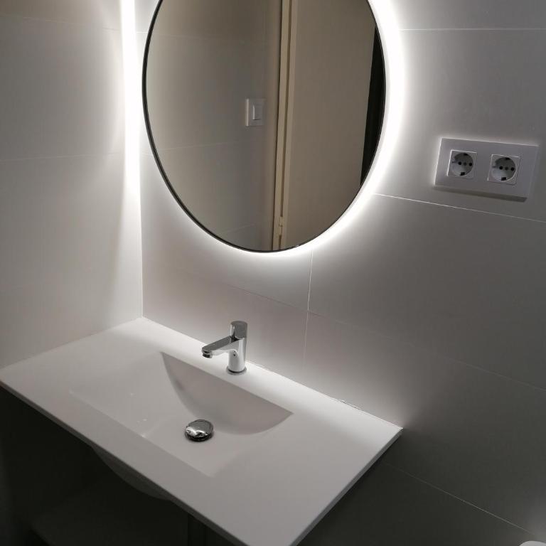 Apartamentos Argonavis - One-Bedroom Apartment (2-3 Adults) with Sea View - 3