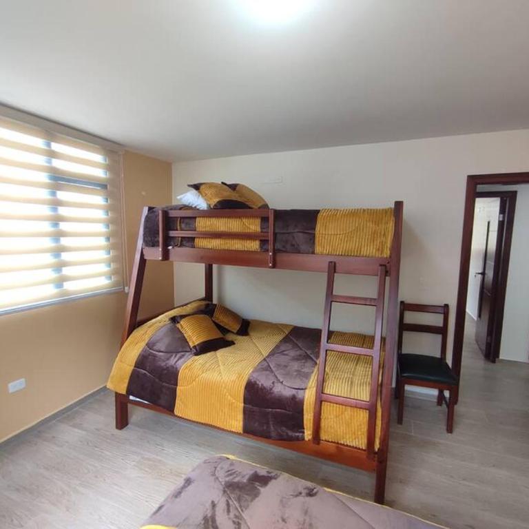 Hospedaje Charlie's House - Three-Bedroom Apartment - 15