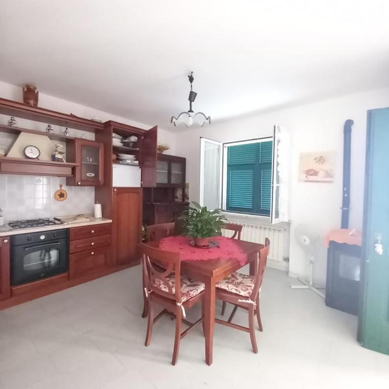 BBQ HOUSE - Appartamento con 2 Camere da Letto - 8