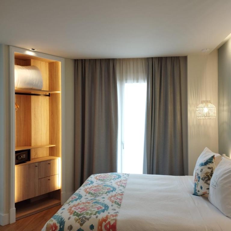 La Puerta de Nerja BOUTIQUE - Adults Recommended - Habitación Doble Deluxe Superior - 1 o 2 camas - 4