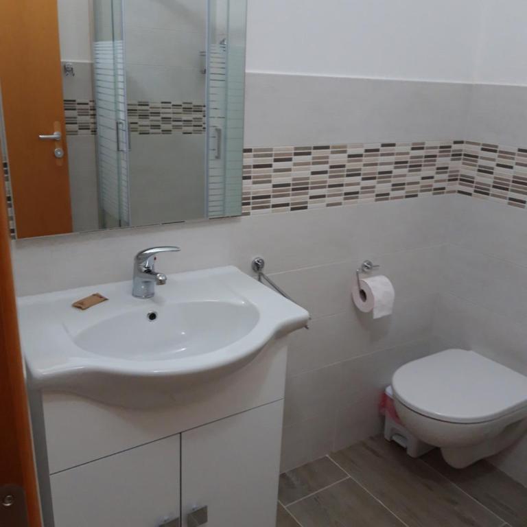 S'Apposentu ( La Camera) - Due Camere Matrimoniali Comunicanti con Bagno Privato - 4