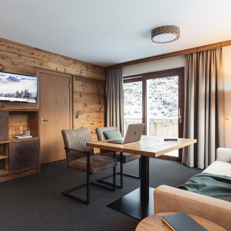 Das Glemm Hotel - Joker Card Partner - Deluxe Zimmer mit Küchenzeile - 6