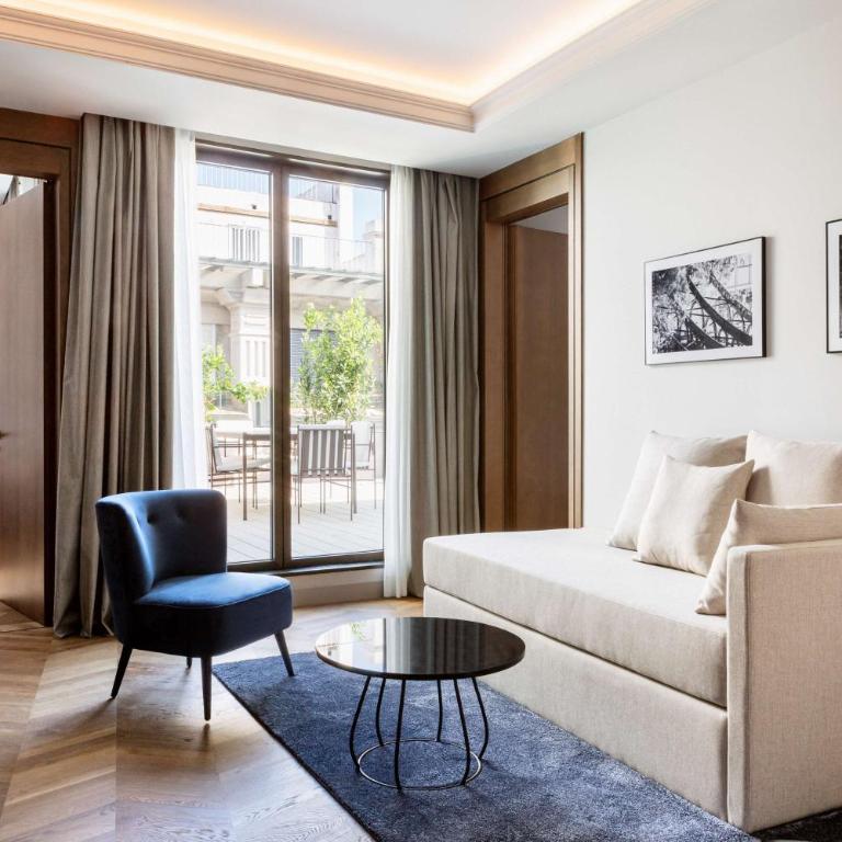 Radisson Collection Hotel, Magdalena Plaza Sevilla - Suite Presidencial con terraza y bañera de hidromasaje - 5