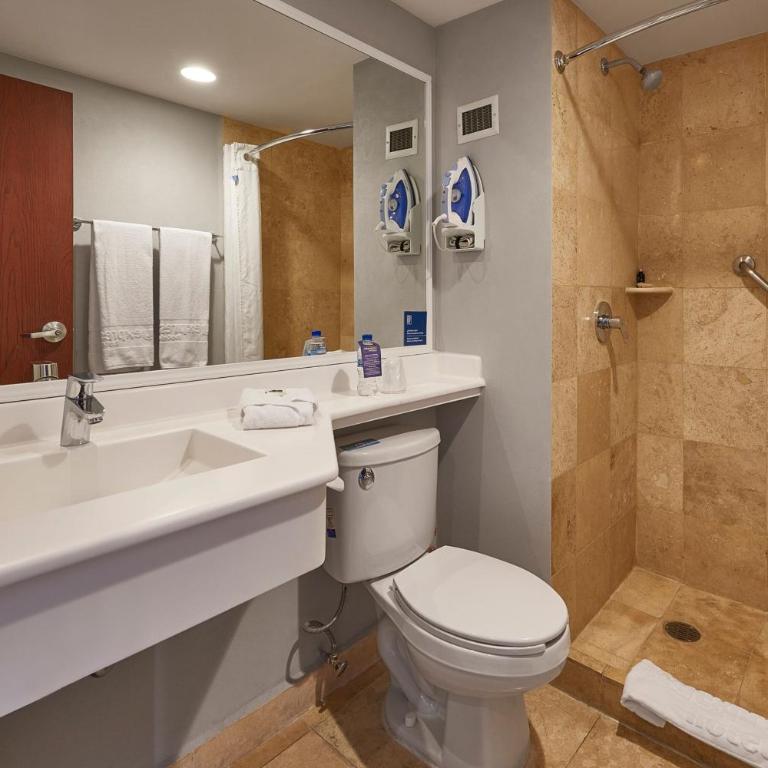 City Express by Marriott Puebla Centro - Habitación con cama grande - 6
