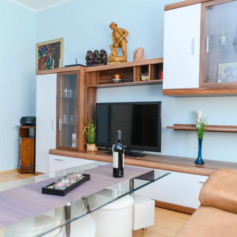 Arsic-Home - Two-Bedroom Apartment - 28