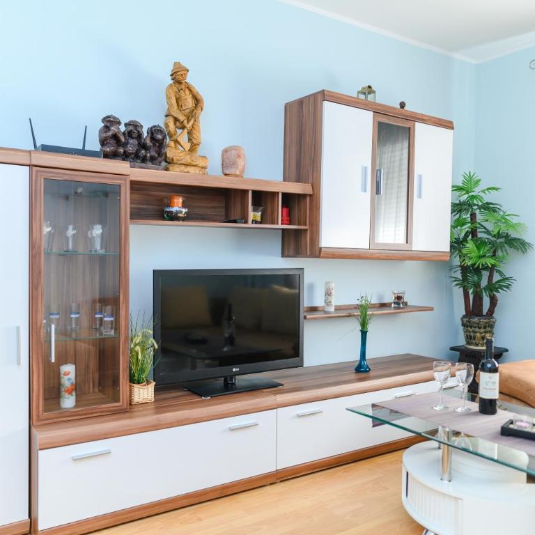 Arsic-Home - Two-Bedroom Apartment - 22