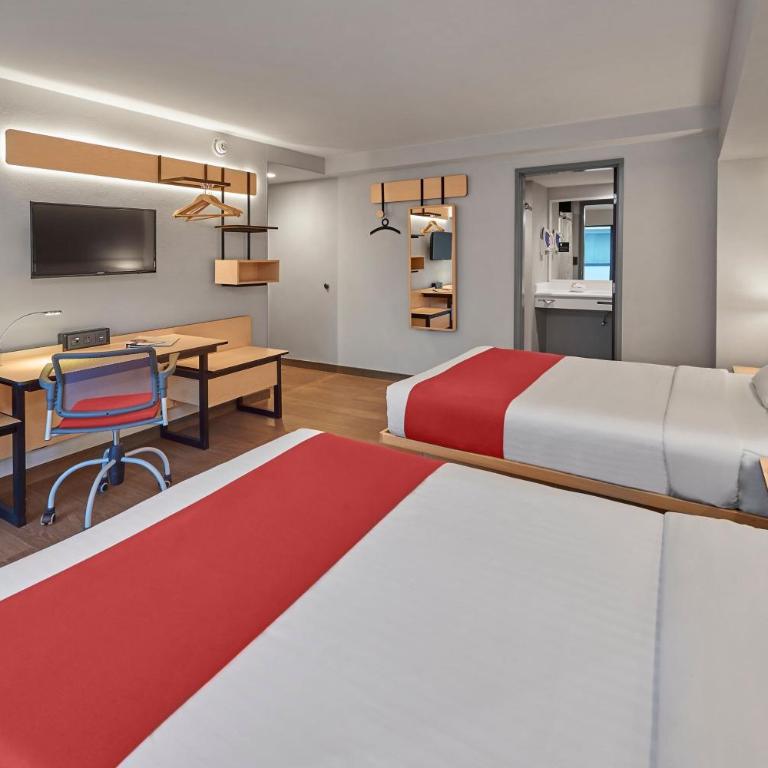 City Express by Marriott Ciudad de México EBC Reforma - Double Room with Two Double Beds - 5