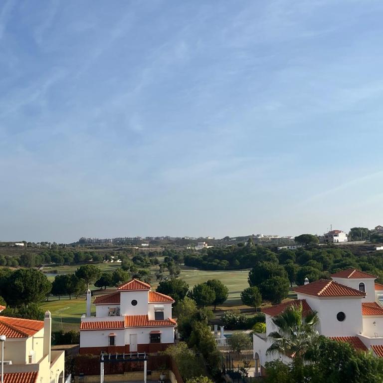 Lila - Three-Bedroom Apartment - 16