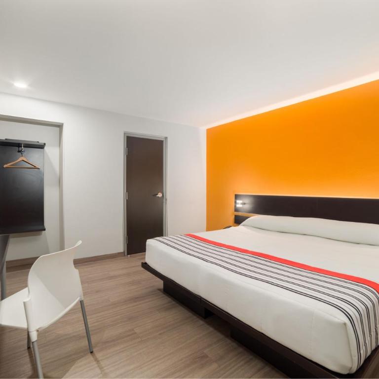 City Express Junior by Marriott Ciudad de México Sullivan - Habitación con cama extragrande. - 3