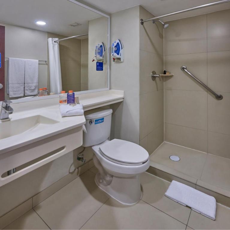 City Express by Marriott Queretaro Jurica - Queen Room - 13