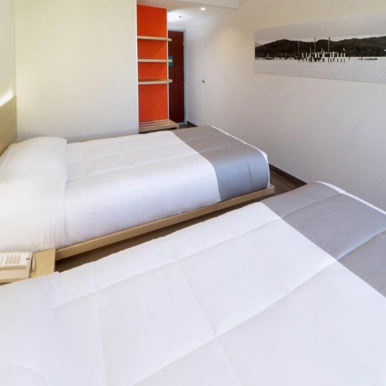 City Express Junior by Marriott Tijuana Otay - Twin Room - 2