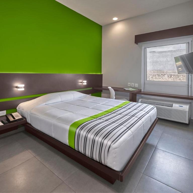 City Express Junior by Marriott Cancun - Habitación con cama grande - 1