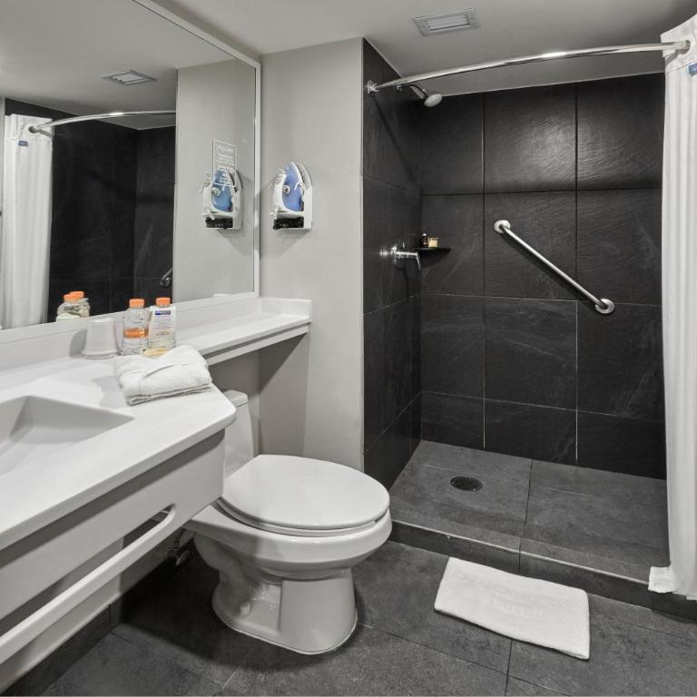 City Express by Marriott Tijuana Otay - Queen Room - 5