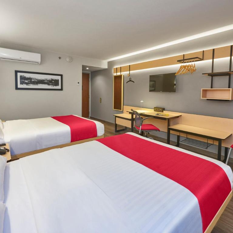 City Express by Marriott La Raza - Double Room with Two Double Beds - 2