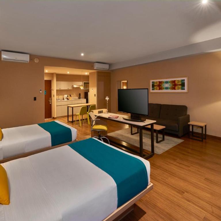 City Express Suites by Marriott Tijuana Rio - Large Double Suite with Two Double Beds and Sofa Bed - 2