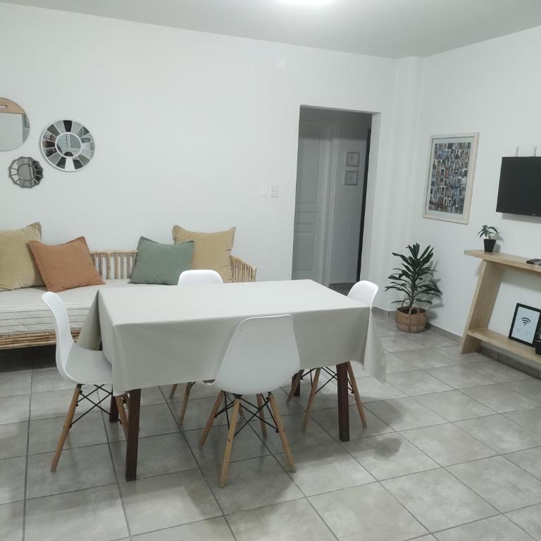 Los Deptos de Alvear - Apartamento - 7