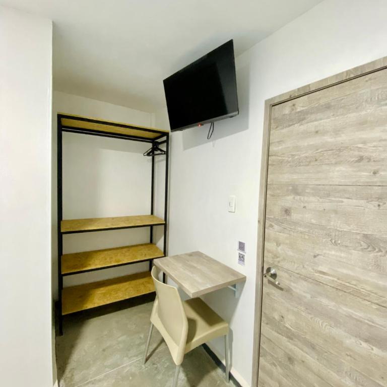 Hotel Anauco - Double Room with Private Bathroom - 3