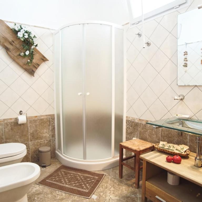 Domu Severino camere - Camera Matrimoniale con Bagno Privato - 4