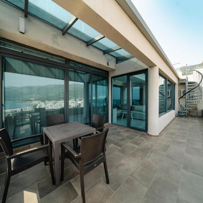 Budva Gate Penthouse - Apartman sa 3 Spavaće Sobe i Pogledom na More - 32