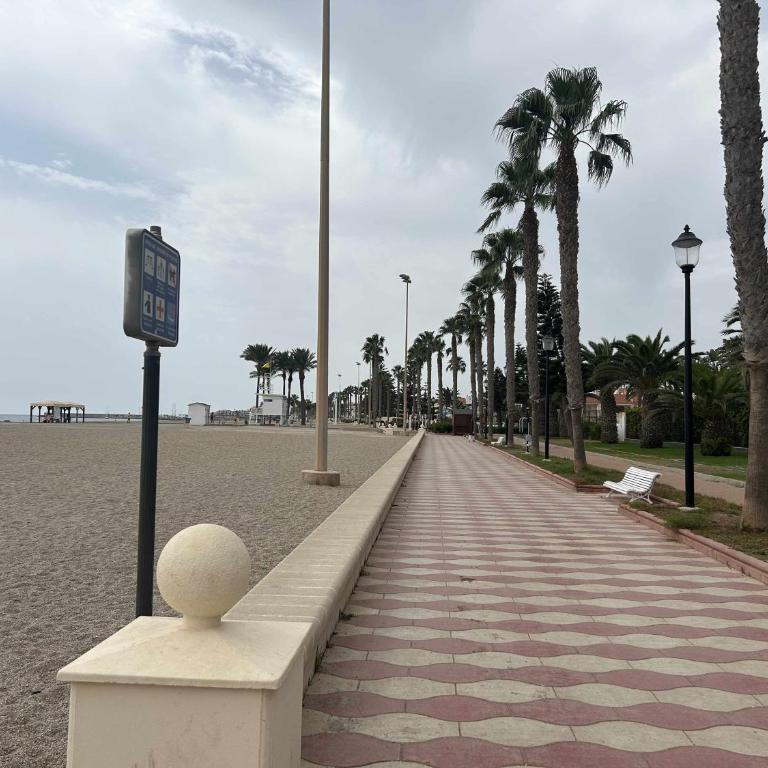 Casa Playa Roquetas - Three-Bedroom Apartment - 43