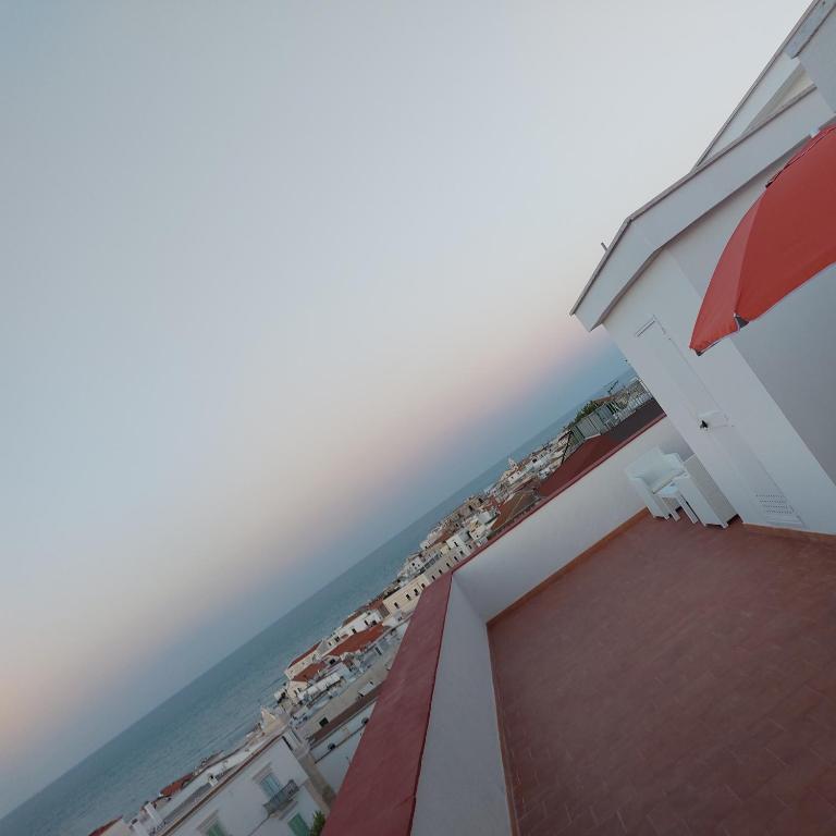 La Reggia del Corso - Three-Bedroom Apartment - 24