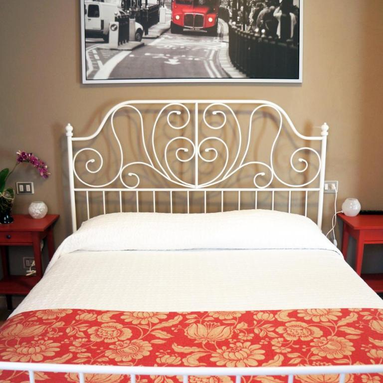 Alexander Rooms - Quadruple Room - 13