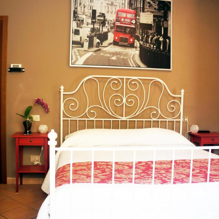 Alexander Rooms - Quadruple Room - 15