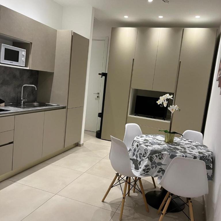 Apartments Ennio Top Class - Appartamento con Balcone - 9