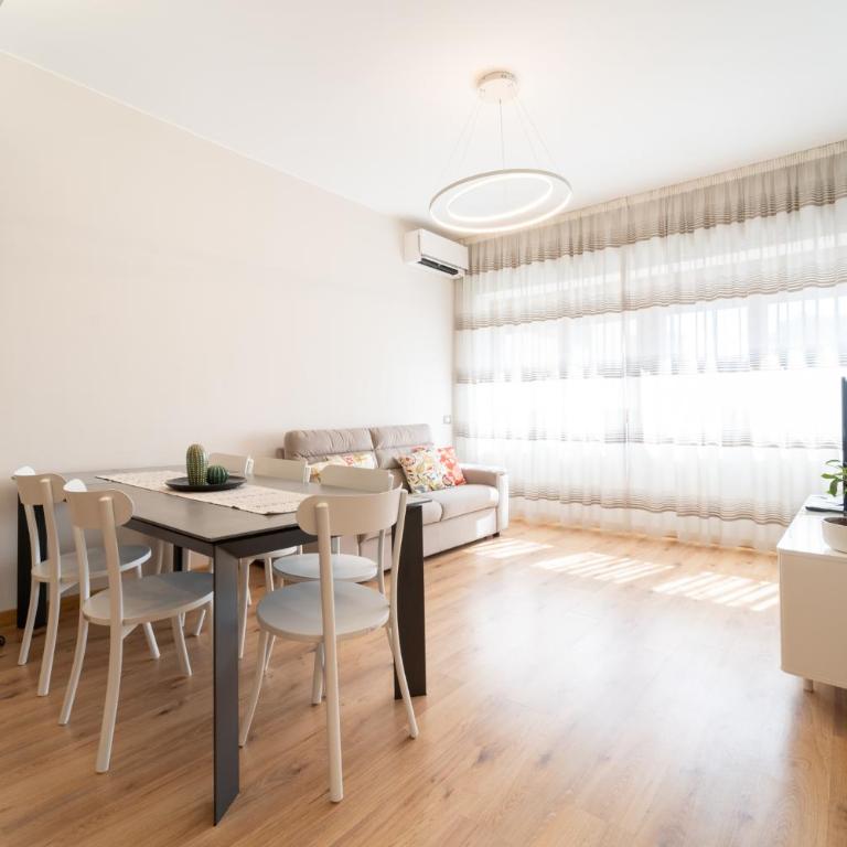 Exclusive 2 Bedroom Apartment [Catania Center] - Two-Bedroom Apartment - 5