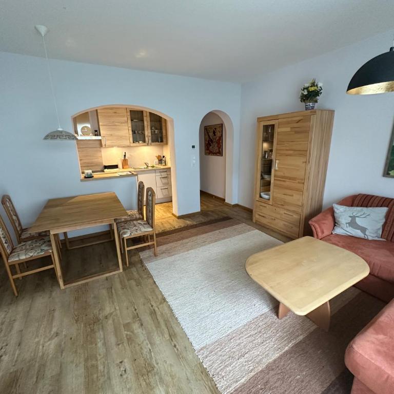 Top 1 Gartenwohnung - Apartment mit 2 Schlafzimmern - 2