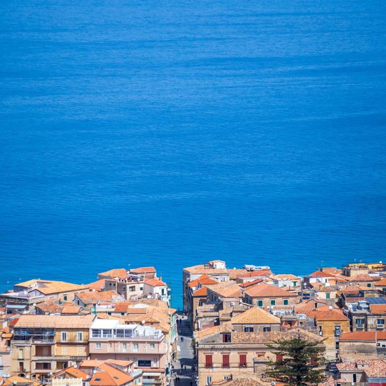 Holiday House Nuvola TROPEA CENTRO WIFI PARKING - Three-Bedroom Apartment - 21