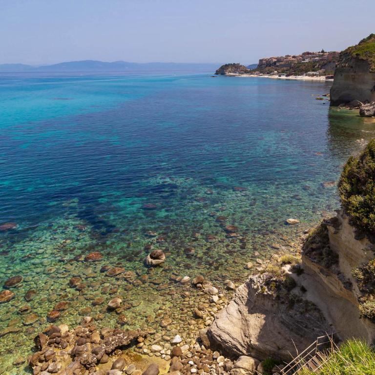 Holiday House Nuvola TROPEA CENTRO WIFI PARKING - Three-Bedroom Apartment - 22