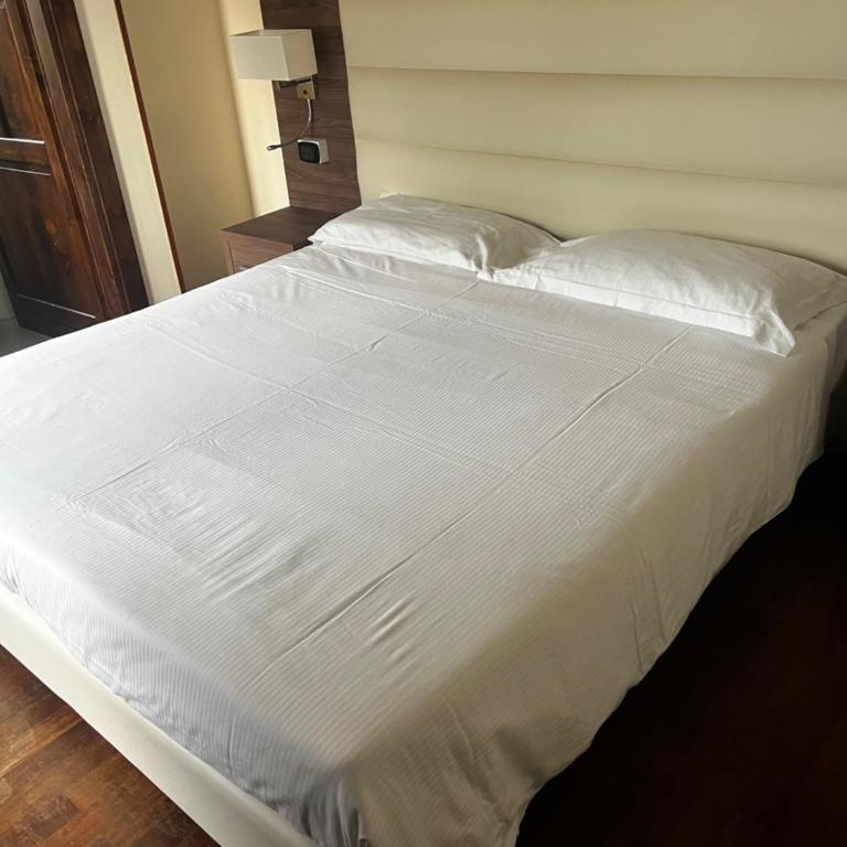 La Capannina - King Room - 4