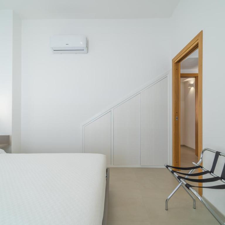 Nuova -Luxury Rooms & Apartment- - Appartamento con Vista Piscina - 6