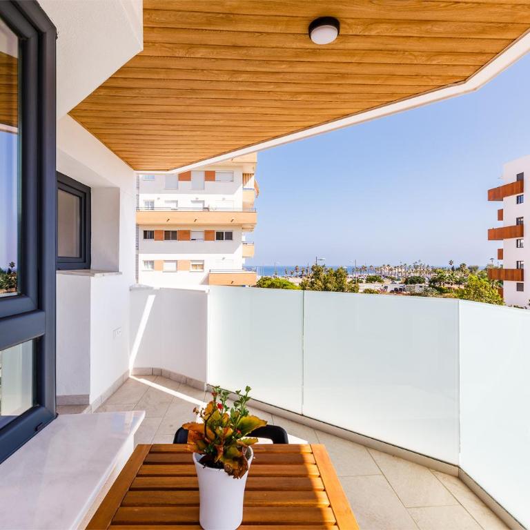 A&N Sunny Coast Apartment with Pool & Parking Torre del Mar - Apartment - 55