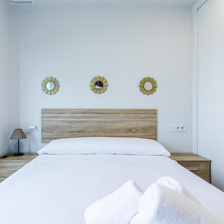A&N Sunny Coast Apartment with Pool & Parking Torre del Mar - Apartment - 4
