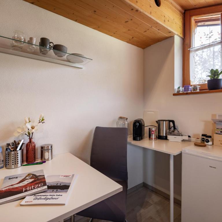 Haus Feiersinger - Double Room with Shared Bathroom - 2
