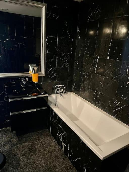 Exclusive Suite Parisian Palace - Appartement 2 Chambres - 8