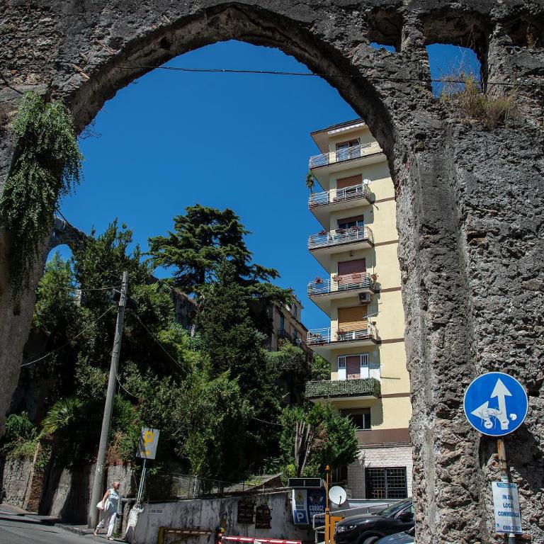 B&B A CASA DI MARCO Salerno CENTRO - Camera Matrimoniale con Bagno Privato - 6