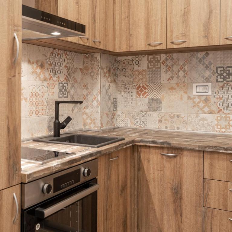 Hotel Diplomat by Aycon - Deluks Suite - 8