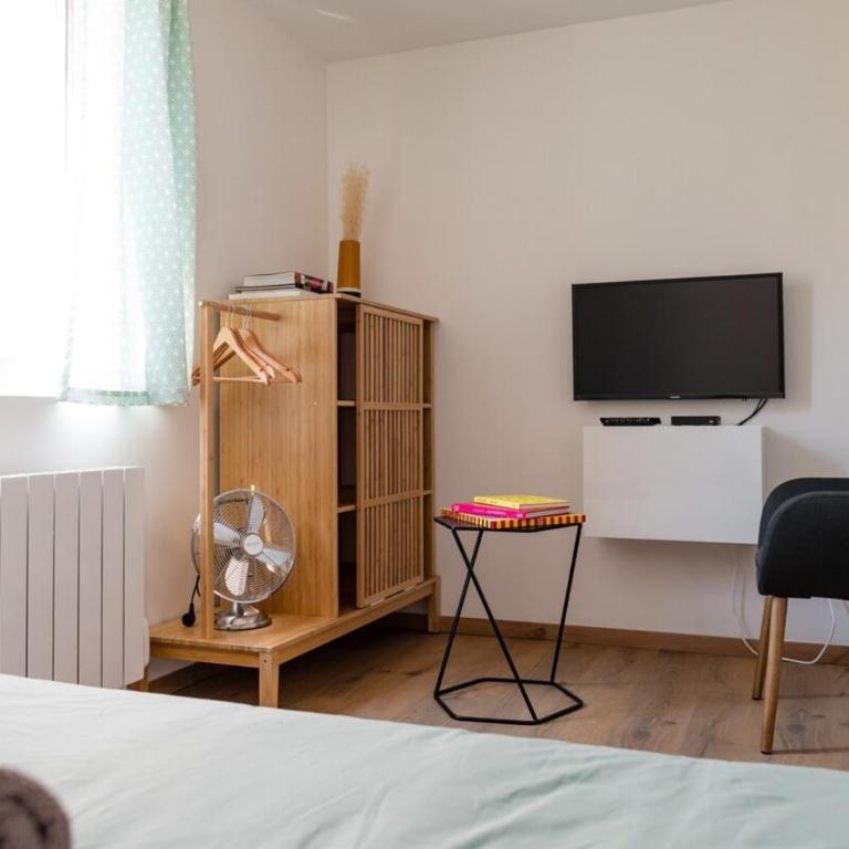 Cozy and Elegant Studio Bellecombe District Lyon 6th - Appartement - 9