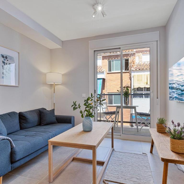 Angelica's Home Fuengirola - Two-Bedroom Apartment - 10
