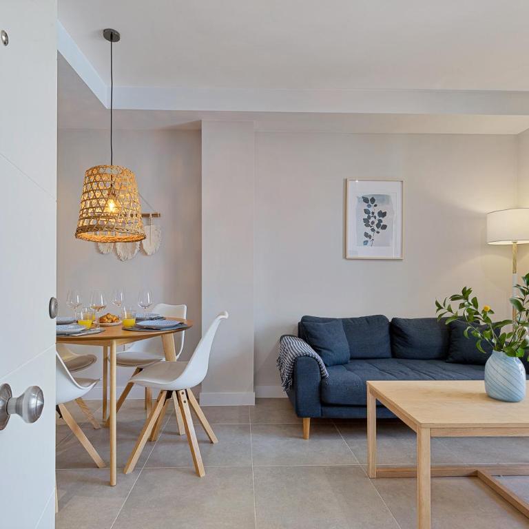 Angelica's Home Fuengirola - Two-Bedroom Apartment - 5